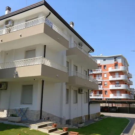 Palazzina Del Sole * Sottomarina